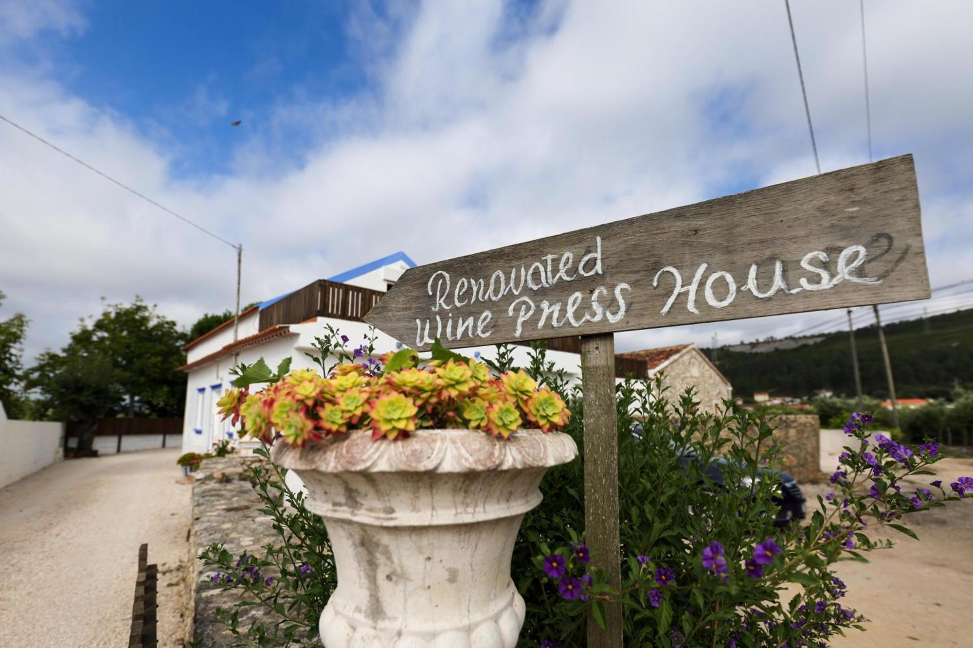 Renovated Wine Press House - With Pool Villa Porto de Mós Eksteriør bilde